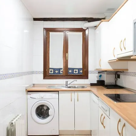 Old Town Apartment Bilbao